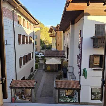 Elveshome - Alpine Stay Apartments Predazzo Eksteriør billede